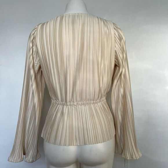 Japna Pleated Peplum bell sleeve top - Picture 4 of 6